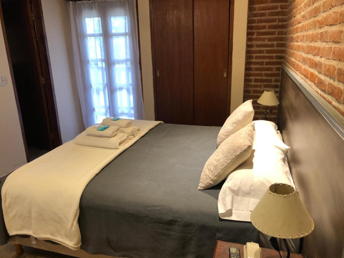 Hotel Berlin Пинамар Екстериор снимка