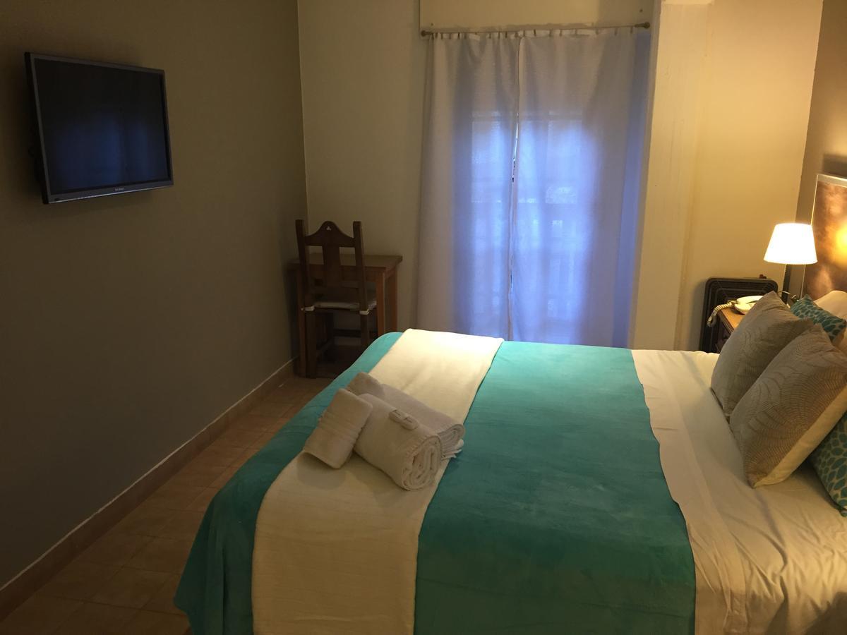 Hotel Berlin Пинамар Екстериор снимка