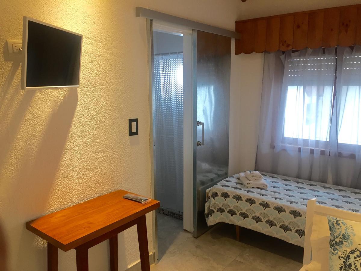 Hotel Berlin Пинамар Екстериор снимка